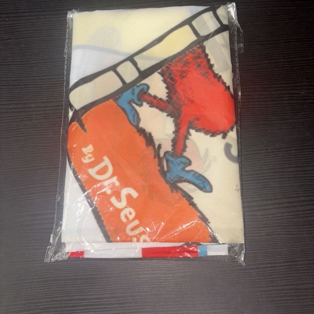 Dr Seuss Happy Birthday Back Drop  Party Decorations for Kids 5'x 3.5' NIB
